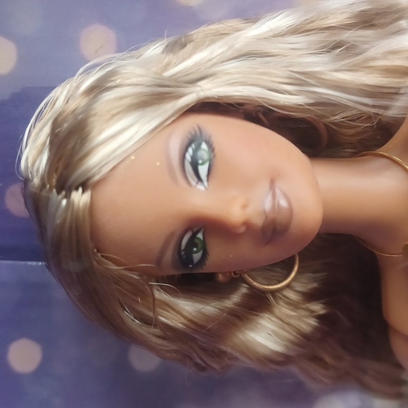 2002 Barbie Sublime Diva Collection Doll All That Glitters Waist Mattel #55426 - Picture 3 of 12